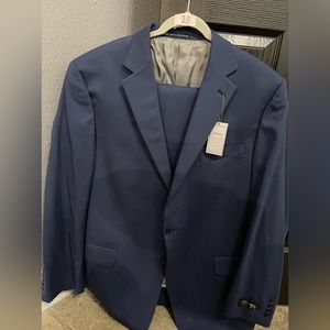 Men’s Hart Schaffner Suit